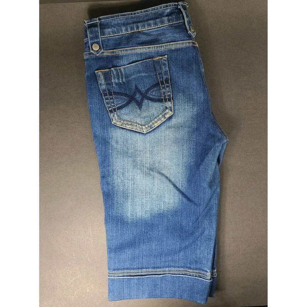 Mossimo Women's Denim Bermuda Shorts Size 15 Blue Stretch Cuffed Jean Shorts